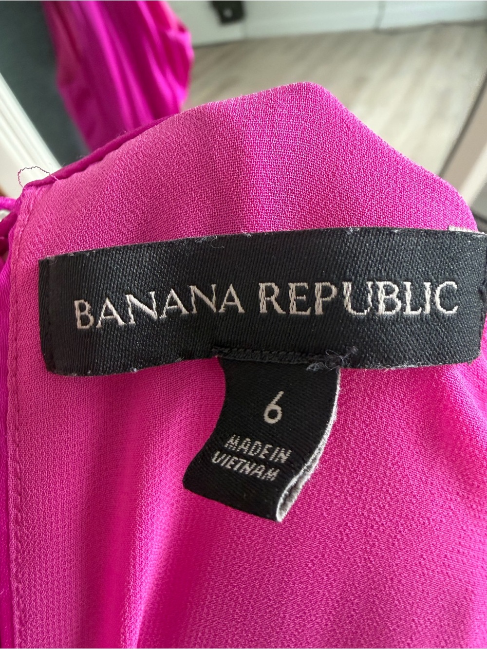 Banana Republic Hot Pink dress. New. Gorgeous